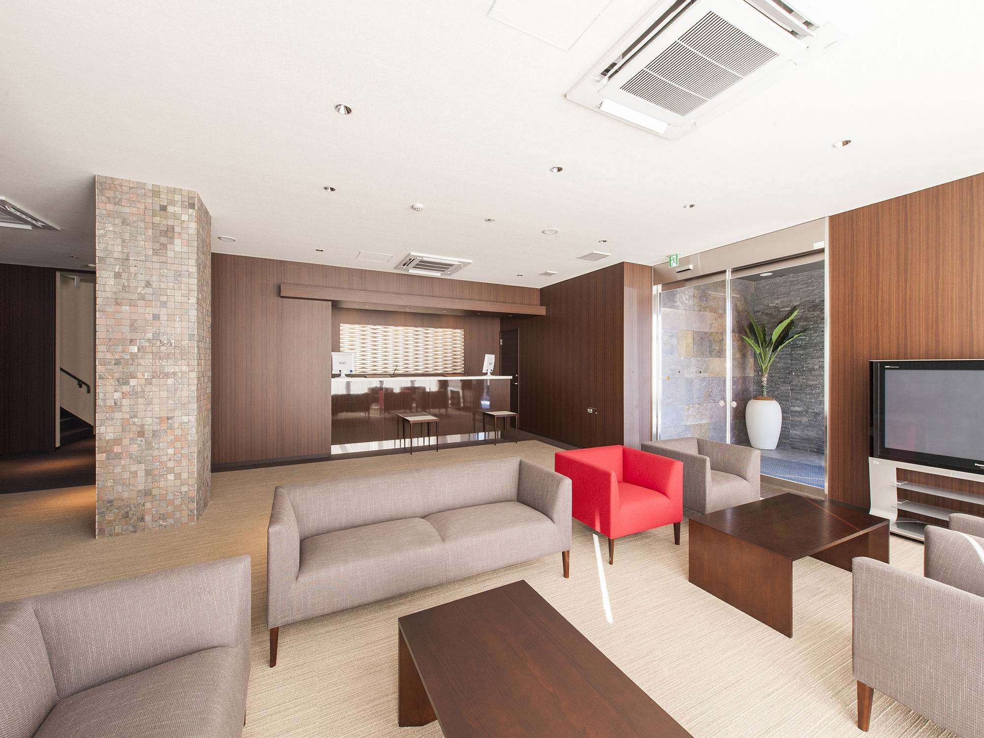 Hana Hotel Fukaya & Spa Exterior photo